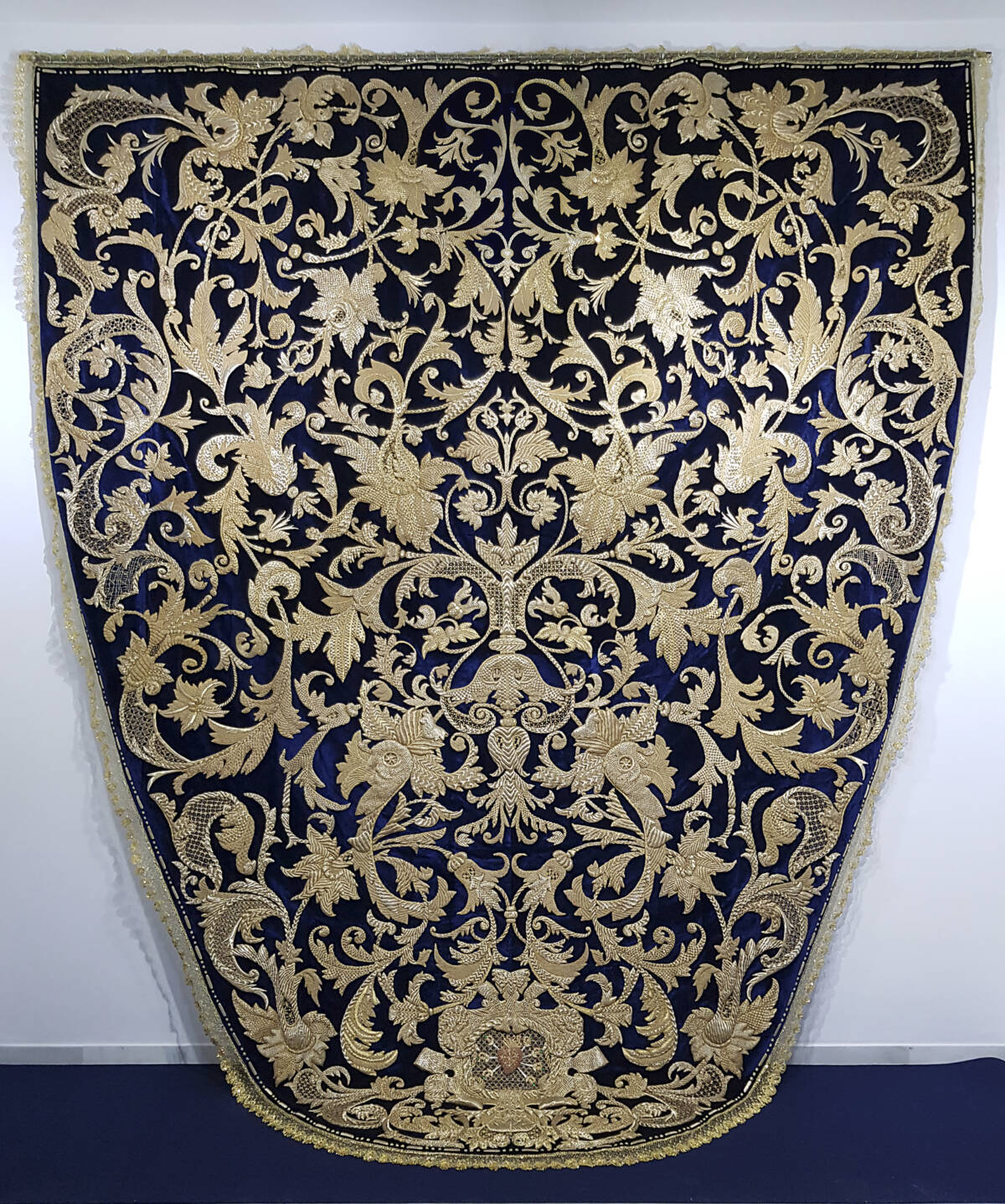 bordados en oro